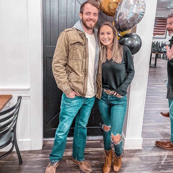 Meet your Posher, Crystal - Picture 4 of 15